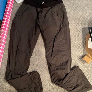 Lululemon pants
